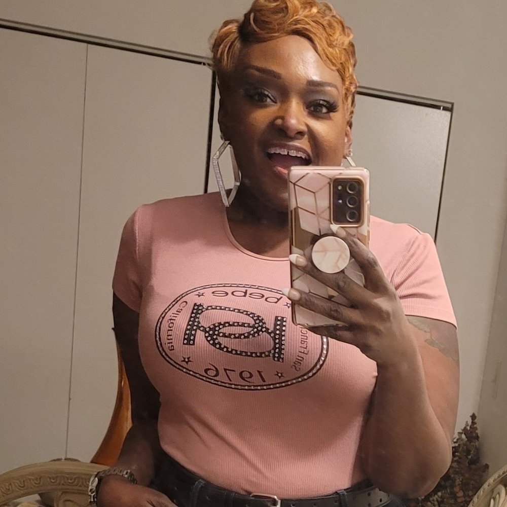 Meet your Posher, Misty